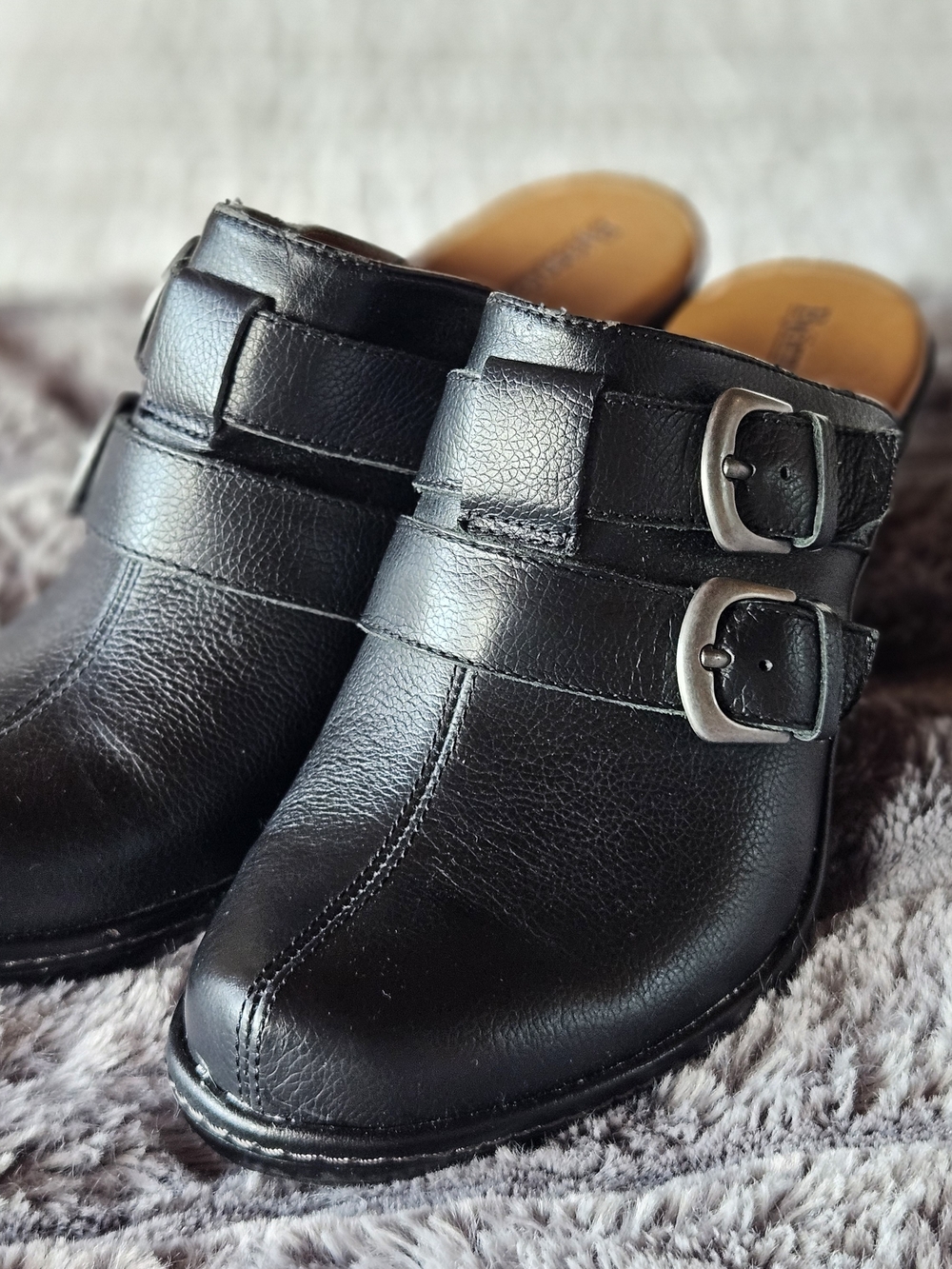 Bjorndal Juliana Wmn's Black Leather Slip-On High Heel Clogs with Double Buckle
